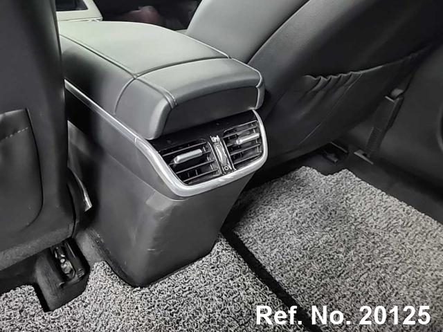  Hyundai / Grandeur Stock No. 20125